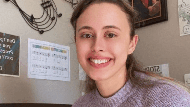 Laila Markey (Piano)