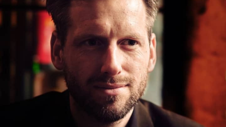 Ross Breen (Guitar, Bass, Ukulele)